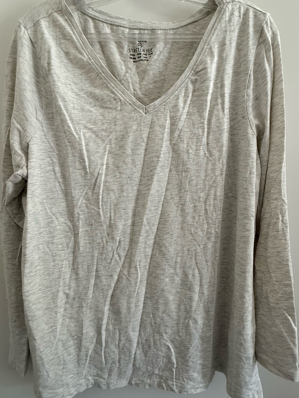 Primark Light Heather Gray Men's V-Neck Long-Sleeve Sweater